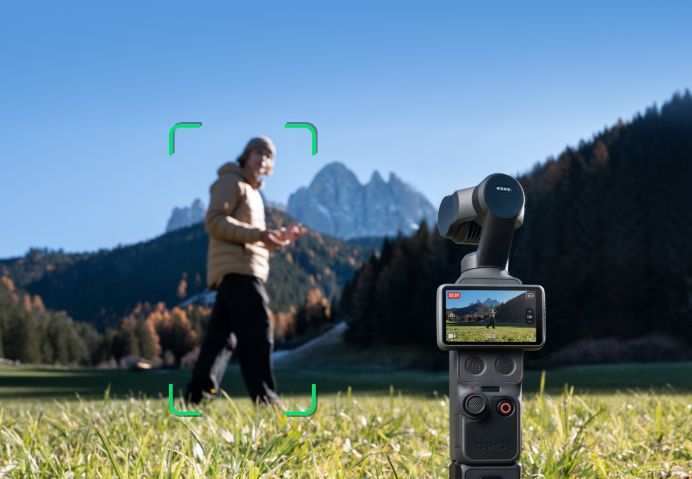 DJI Osmo Pocket 4 official image 4