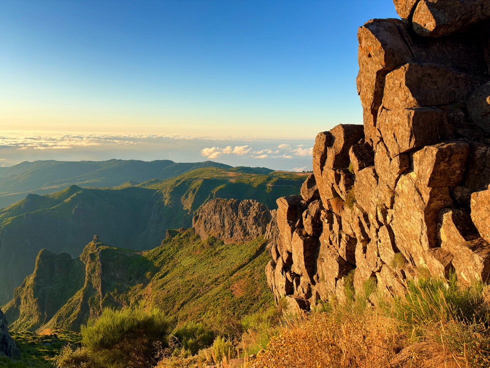 Apple iPhone Air official image 5