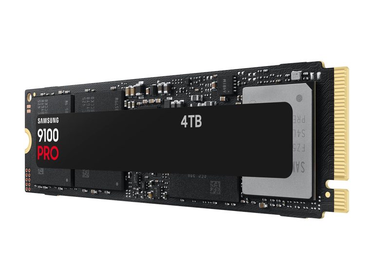 Samsung 9100 PRO 4TB PCIe 5.0 NVMe SSD - 4TB drive angle
