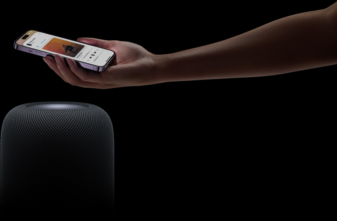 Apple HomePod 2nd generation Midnight — audio handoff from iPhone
