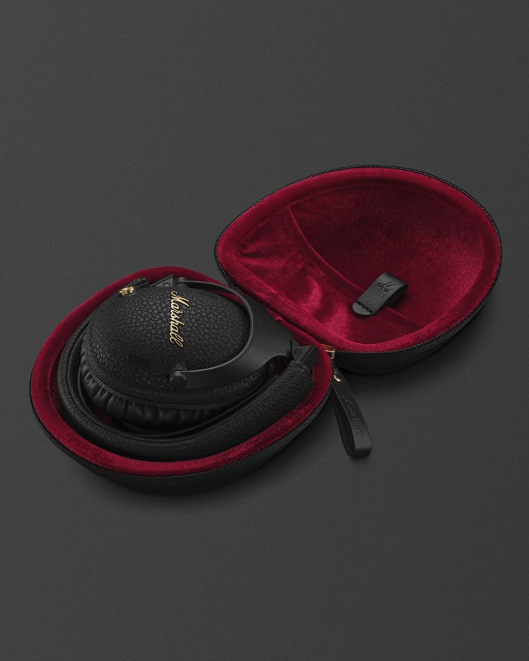 Marshall Monitor III A.N.C. (Black) - headphones in included travel case