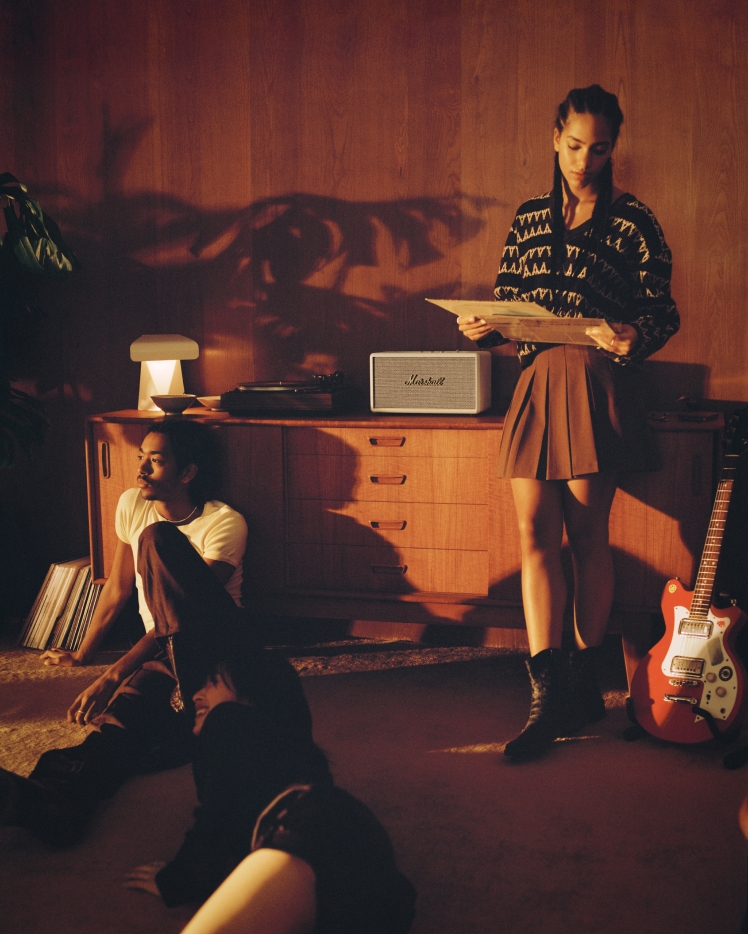 Marshall Stanmore III (Cream) - speaker in room setting