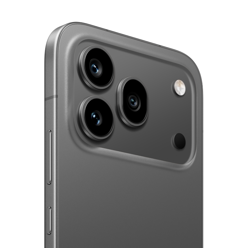 HONOR 600 Pro Black, rear camera close-up