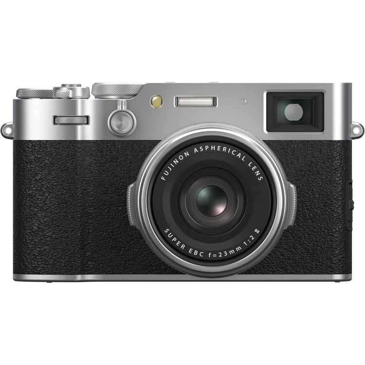 FUJIFILM X100VI Silver — камера целиком