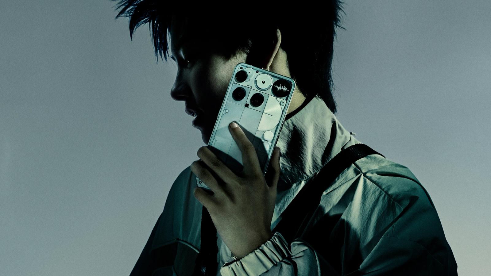 Nothing Phone (3) White — phone used in a lifestyle scene