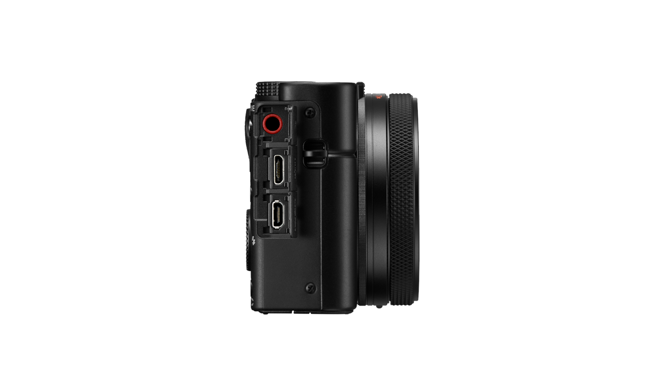 Sony RX100 VII Black side connections with port covers open